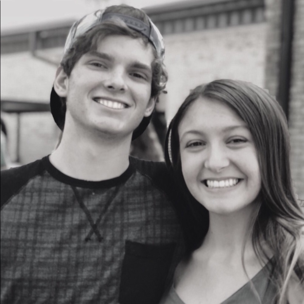 Meet your Posher, Abigail